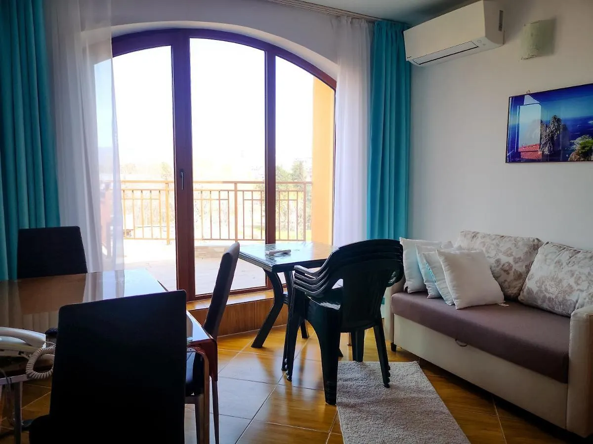 Complex Golden Dreams Aparthotel Sunny Beach