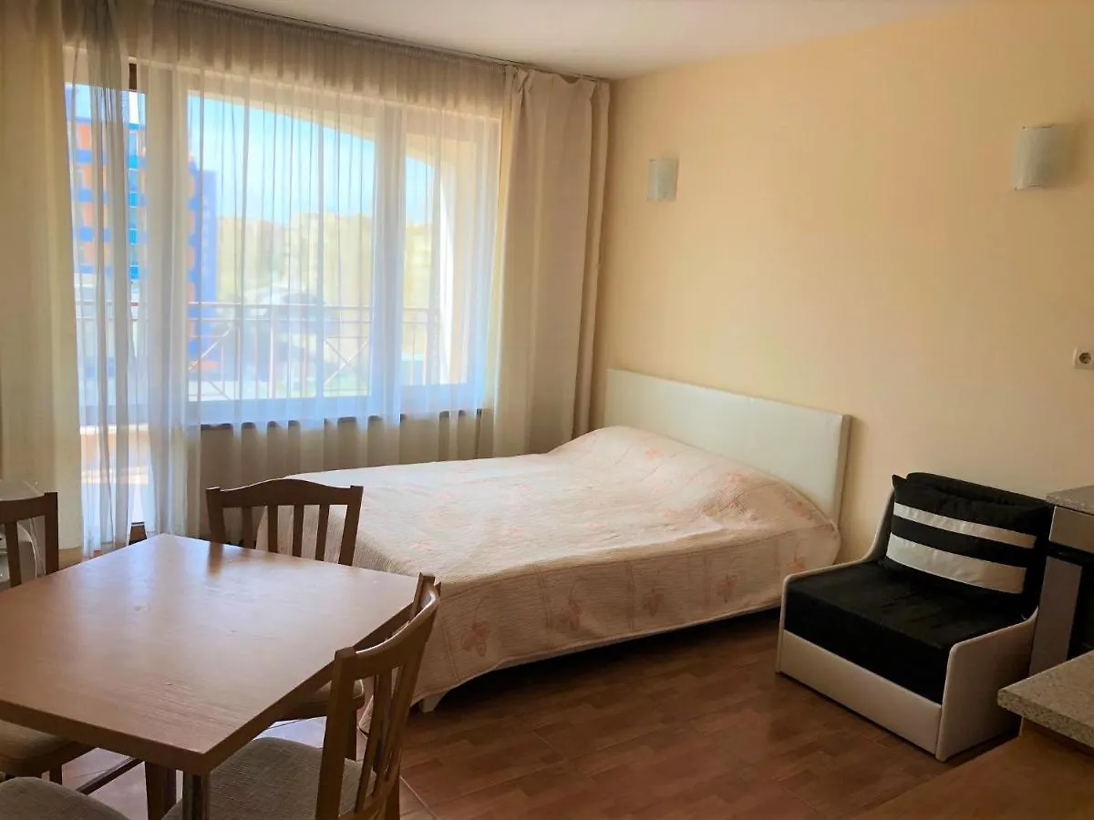 Complex Golden Dreams Aparthotel Sunny Beach